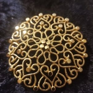 Vintage Trifari Brooch